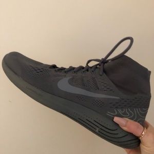 New Men's Nike Lunarlon Running Shoes